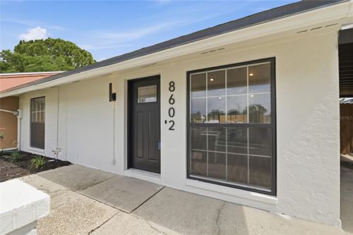8602 Briar Grove Cir, TAMPA, FL, 33615 | Card Image