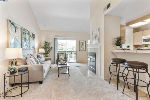 apt-d-7710 Canyon Meadow Cir, Pleasanton, CA, 94588-4726 | Card Image