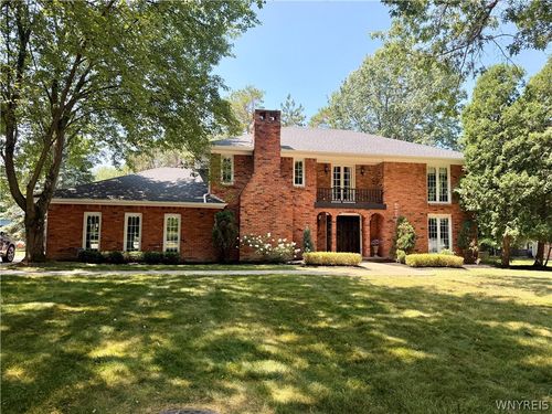 32 Rolling Hills Dr, Orchard Park, NY, 14127-2903 | Card Image