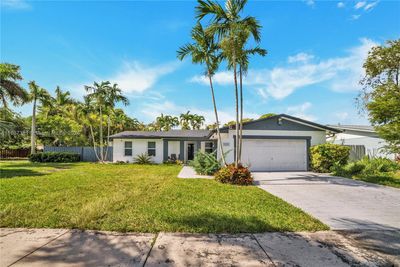 7310 Sw 131st Ave, House other with 4 bedrooms, 3 bathrooms and null parking in Miami FL | Image 1