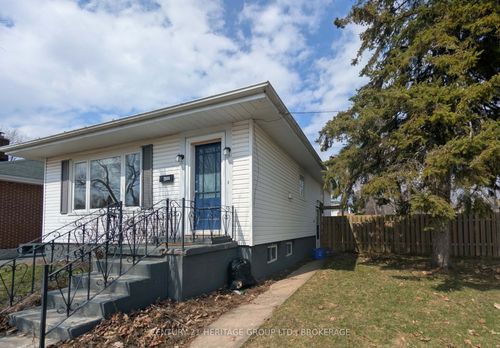 155 Carruthers Ave, Kingston, ON, K7L1M8 | Card Image