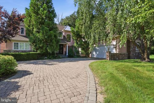 307 Lyon Cir, Doylestown, PA, 18902-9478 | Card Image
