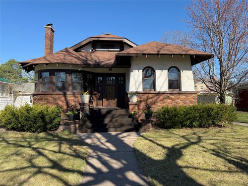 716 W Willow St, Chippewa Falls, WI, 54729-2144 | Card Image