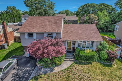 45 Colony Ln, Syosset, NY, 11791-4723 | Card Image