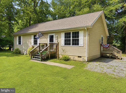 8706 Elm Rd, CHESTERTOWN, MD, 21620-4200 | Card Image