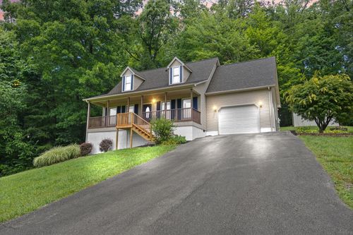 172 Brandi Dr, London, KY, 40744-7418 | Card Image