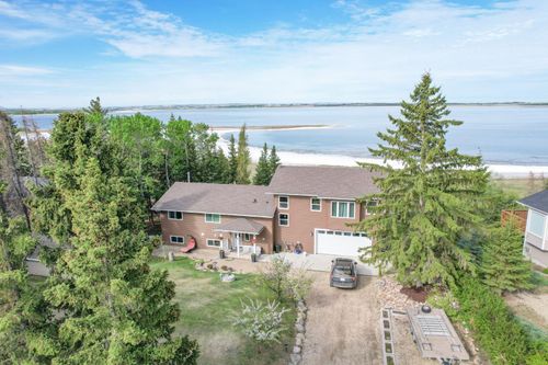 642 Cedar Way, Ferintosh, AB, T0B1M0 | Card Image