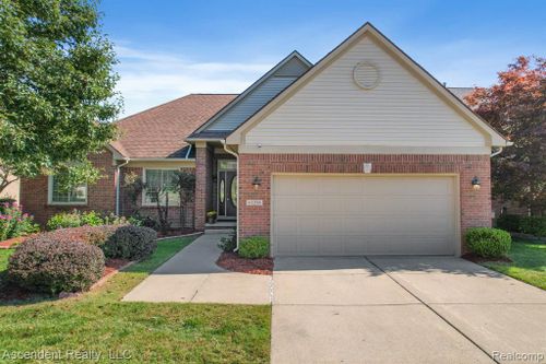 61216 Wedgewood Drive, Washington Twp, MI, 48094 | Card Image