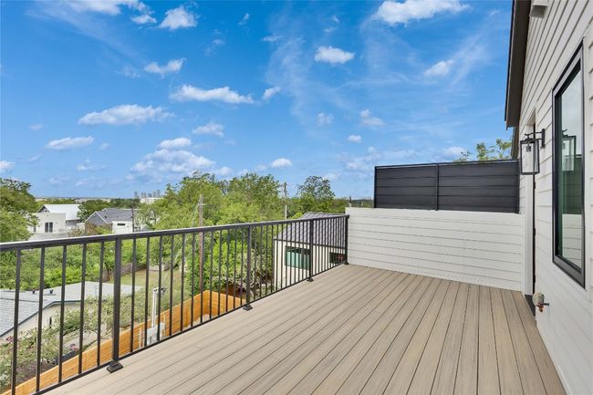 B - 1937 E 38 Th 1/2 St, Townhouse with 4 bedrooms, 4 bathrooms and null parking in Austin TX | Image 20