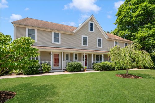 55 Vine St, East Greenwich, RI, 02818-3641 | Card Image