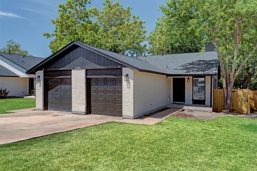 11421 Ptarmigan Dr, Austin, TX, 78758-3621 | Card Image