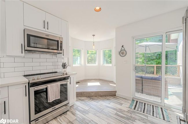 23 Valleyview Dr, House other with 3 bedrooms, 2 bathrooms and 7 parking in Oro Medonte ON | Image 7