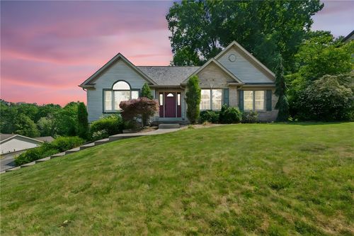 1371 Spyglass Hl, Greensburg, PA, 15601-6765 | Card Image