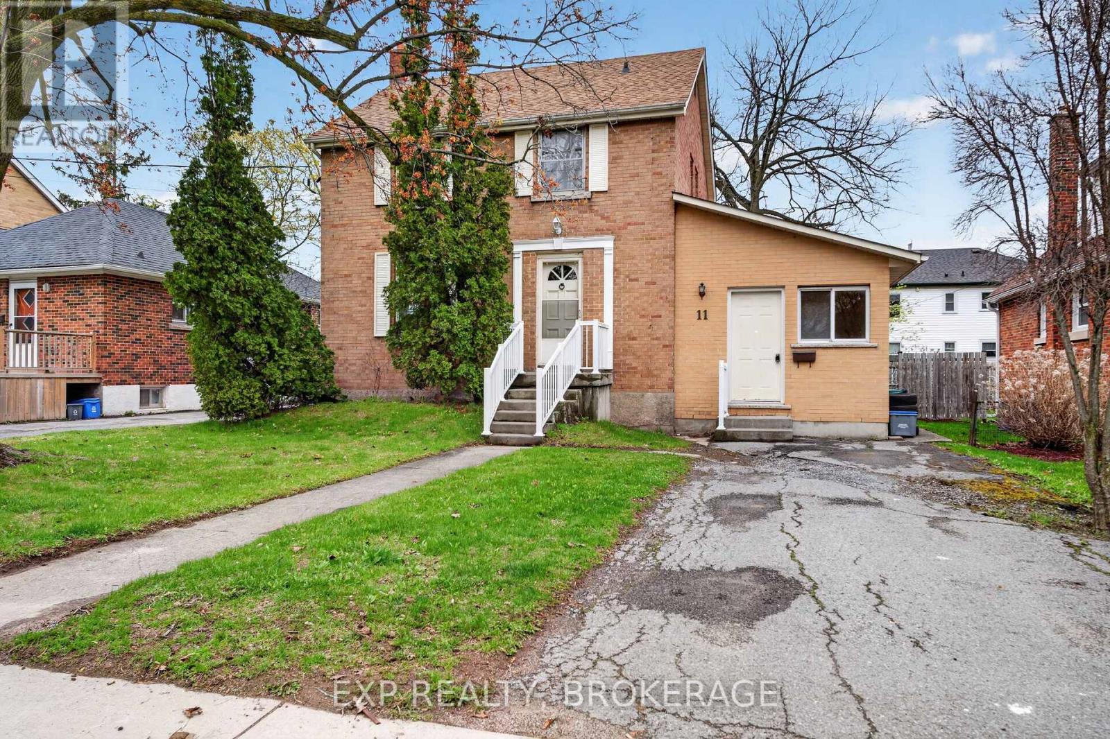 Residential in Kingston (Central City East) 3