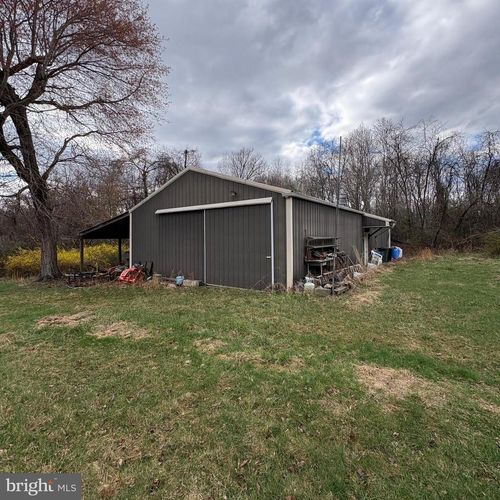 12365 Helen Fowlers Pl, HUGHESVILLE, MD, 20637-2128 | Card Image