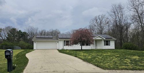 370 Patrician Dr, Chillicothe, OH, 45601-9581 | Card Image