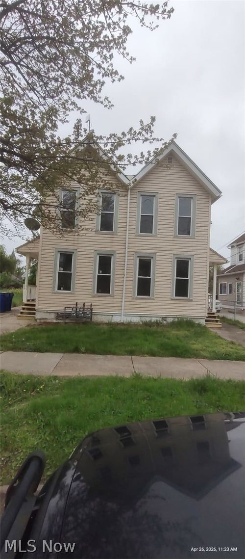 1410 E 45th St, Cleveland, OH, 44103-1116 | Card Image