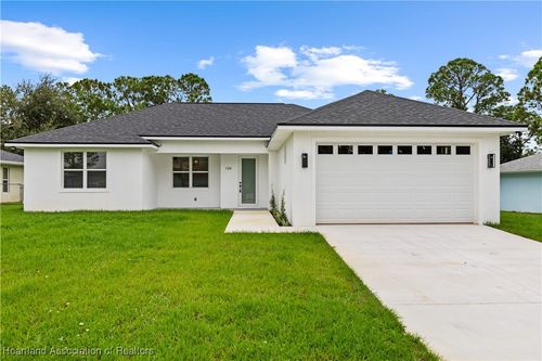 104 Lavender Ave, LAKE PLACID, FL, 33852-8733 | Card Image