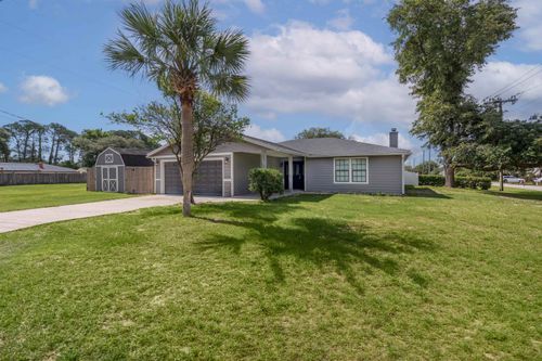 202 Gerona Rd, St Augustine, FL, 32086-6108 | Card Image