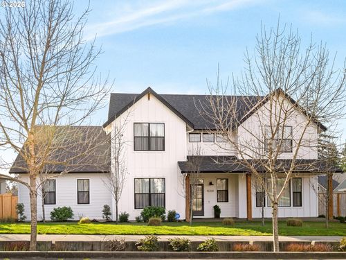 15268 Holcomb Blvd, Oregon City, OR, 97045-8279 | Card Image