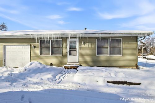 1-829 Washington St, Woodstock, IL, 60098-2266 | Card Image