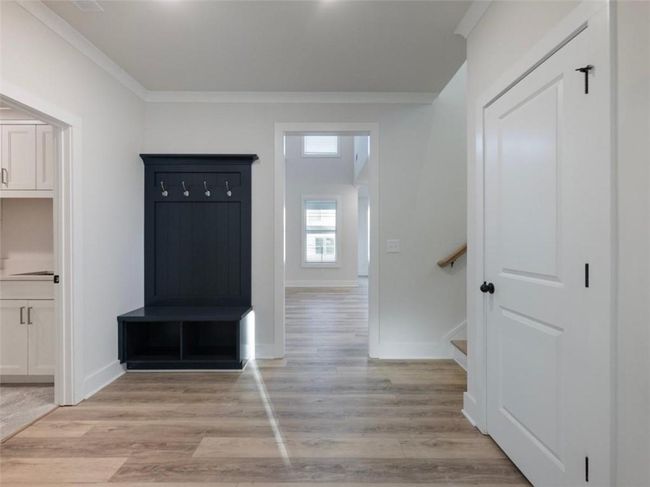 4055 Hosch Retreat Dr, House other with 4 bedrooms, 3 bathrooms and 3 parking in Buford GA | Image 4