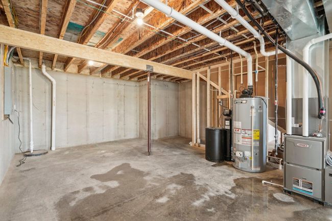 6479 Ridge View Way, Condo with 2 bedrooms, 2 bathrooms and null parking in Deforest WI | Image 39