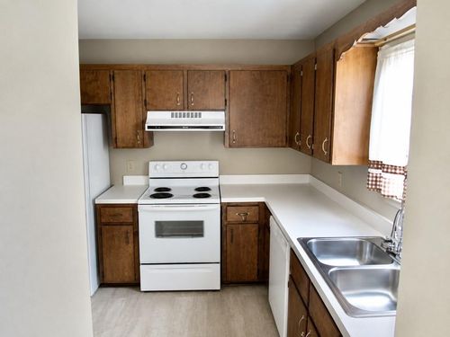 914 Executive Ct, Pineville, LA, 71360-4026 | Card Image