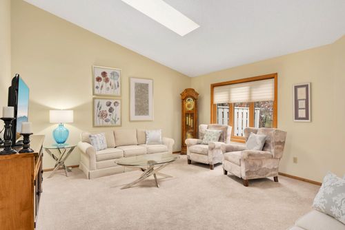 80-2641 Lake Court Circle, Mounds View, MN, 55112 | Card Image