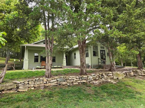 2663 Hidden Valley Trl, Manhattan, KS, 66503-8227 | Card Image