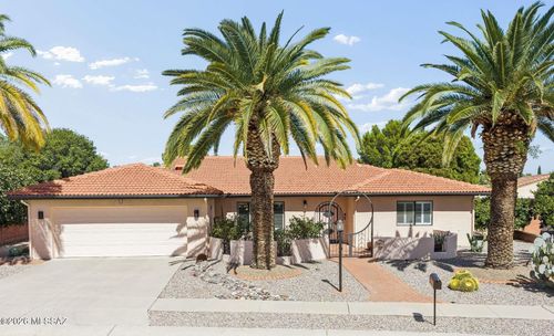 1073 N Paseo Iris, Green Valley, AZ, 85614-3644 | Card Image