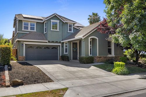 822 Shasta Daisy Dr, Brentwood, CA, 94513-6382 | Card Image