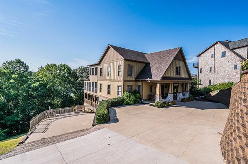 272 Eagle Point Dr, Austin, KY, 42123-9247 | Card Image