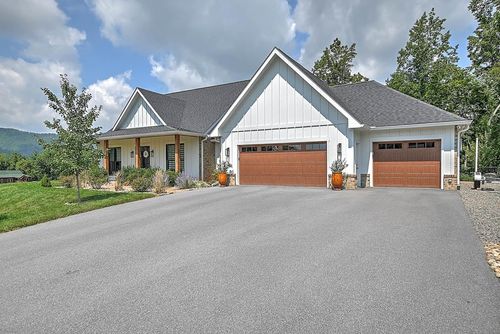 175 Deer Ridge Ct, Butler, TN, 37640-7542 | Card Image