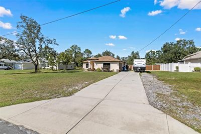 12233 Pitcairn Street, House other with 3 bedrooms, 2 bathrooms and null parking in Brooksville FL | Image 3