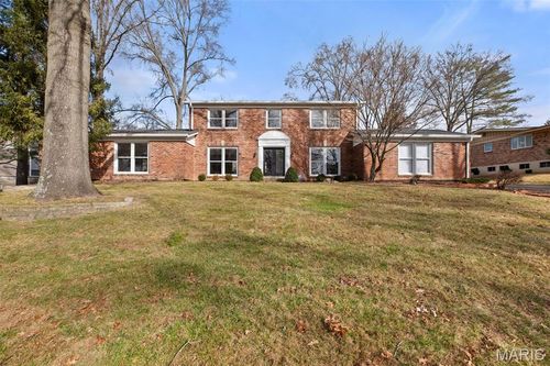 14121 Parliament Dr, Chesterfield, MO, 63017-3312 | Card Image