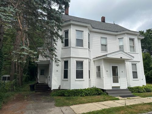 26 Maple St, Dover, NH, 03820-3040 | Card Image