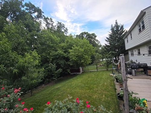 14 Mayling Ct, Edison, NJ, 08837-2325 | Card Image