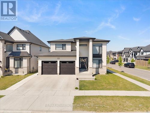 3359 Regiment Rd, London, ON, N6P0H2 | Card Image