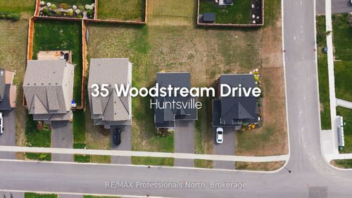 35 Woodstream Dr, Huntsville, ON, P1H0B7 | Card Image