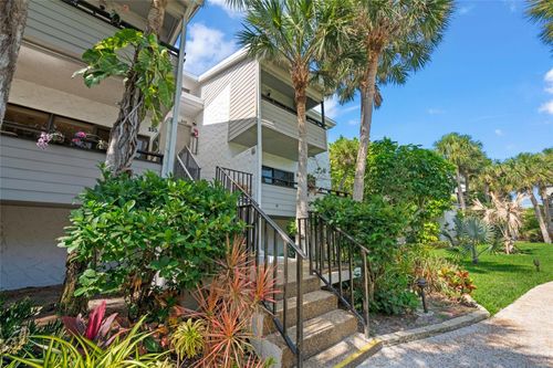 156-1555 Tarpon Center Dr, VENICE, FL, 34285-1027 | Card Image