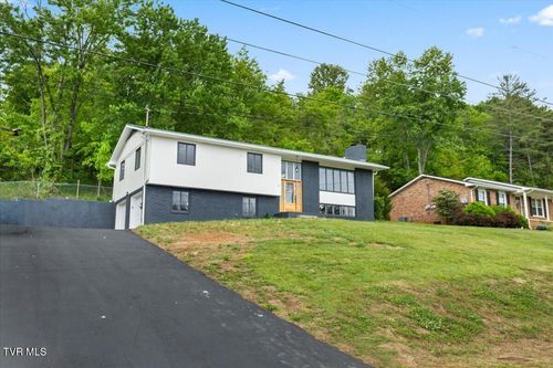 830 Foothills Road, Kingsport, TN, 37663 | Card Image