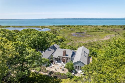 79 Rachels Way, Vineyard Haven, MA, 02568-6544 | Card Image