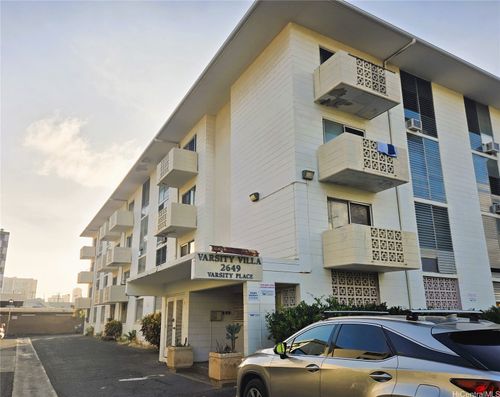 apt-414-2649 Varsity Pl, Honolulu, HI, 96826-1639 | Card Image