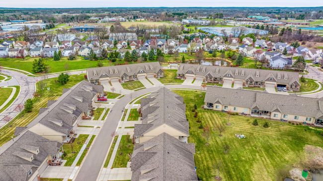 259 Victoria Dr, Condo with 2 bedrooms, 2 bathrooms and null parking in Dexter MI | Image 24