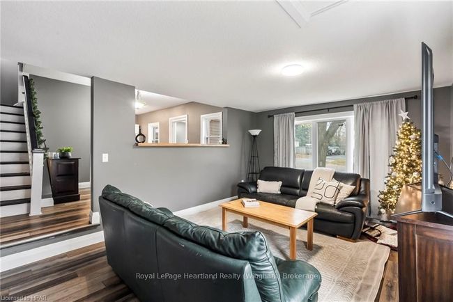 53 Robertson St, House other with 3 bedrooms, 1 bathrooms and 3 parking in Harriston ON | Image 13