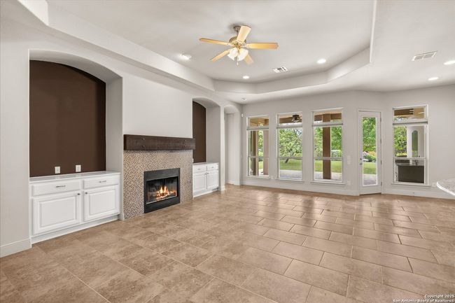 30171 Setterfeld Cir, House other with 4 bedrooms, 4 bathrooms and null parking in Fair Oaks Ranch TX | Image 10