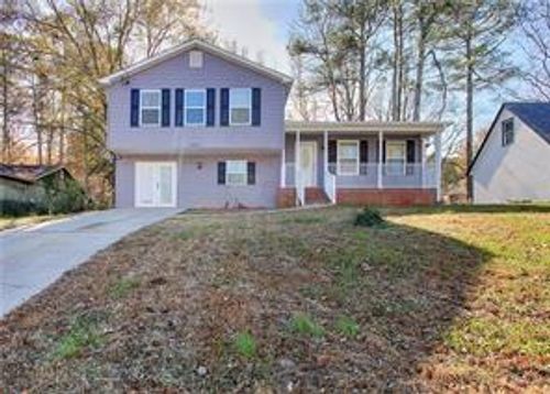 4185 Duesenberg Dr, Tucker, GA, 30084-7532 | Card Image