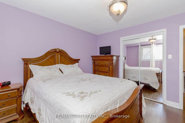 298 Royal Salisbury Way, House attached with 6 bedrooms, 3 bathrooms and 3 parking in Brampton ON | Image 17