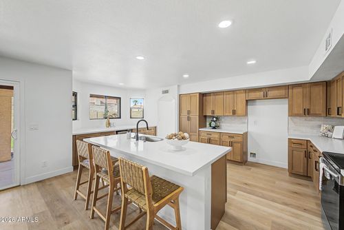 7380 W Piute Ave, Glendale, AZ, 85308-5637 | Card Image